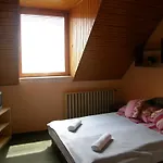 Motel Kronikas Park Fogado Baks