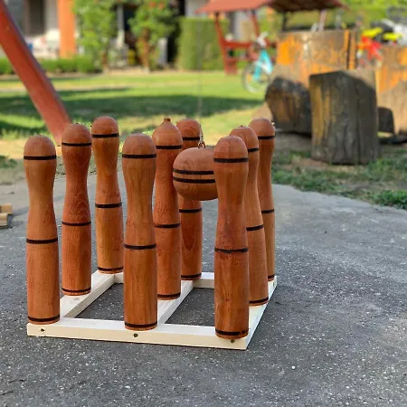 Kronikas Park Fogado 汽车旅馆 Baks