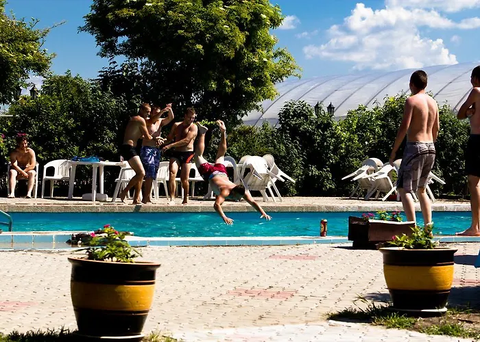 Kronikas Park Fogado * Baks