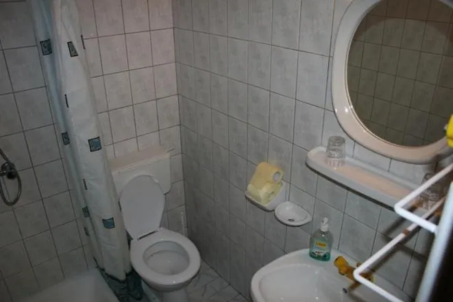 Kronikas Park Fogado