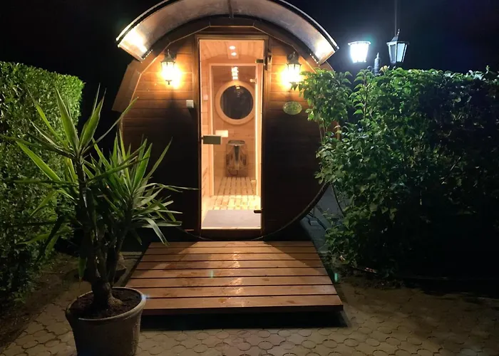 汽车旅馆 Kronikas Park Fogado *